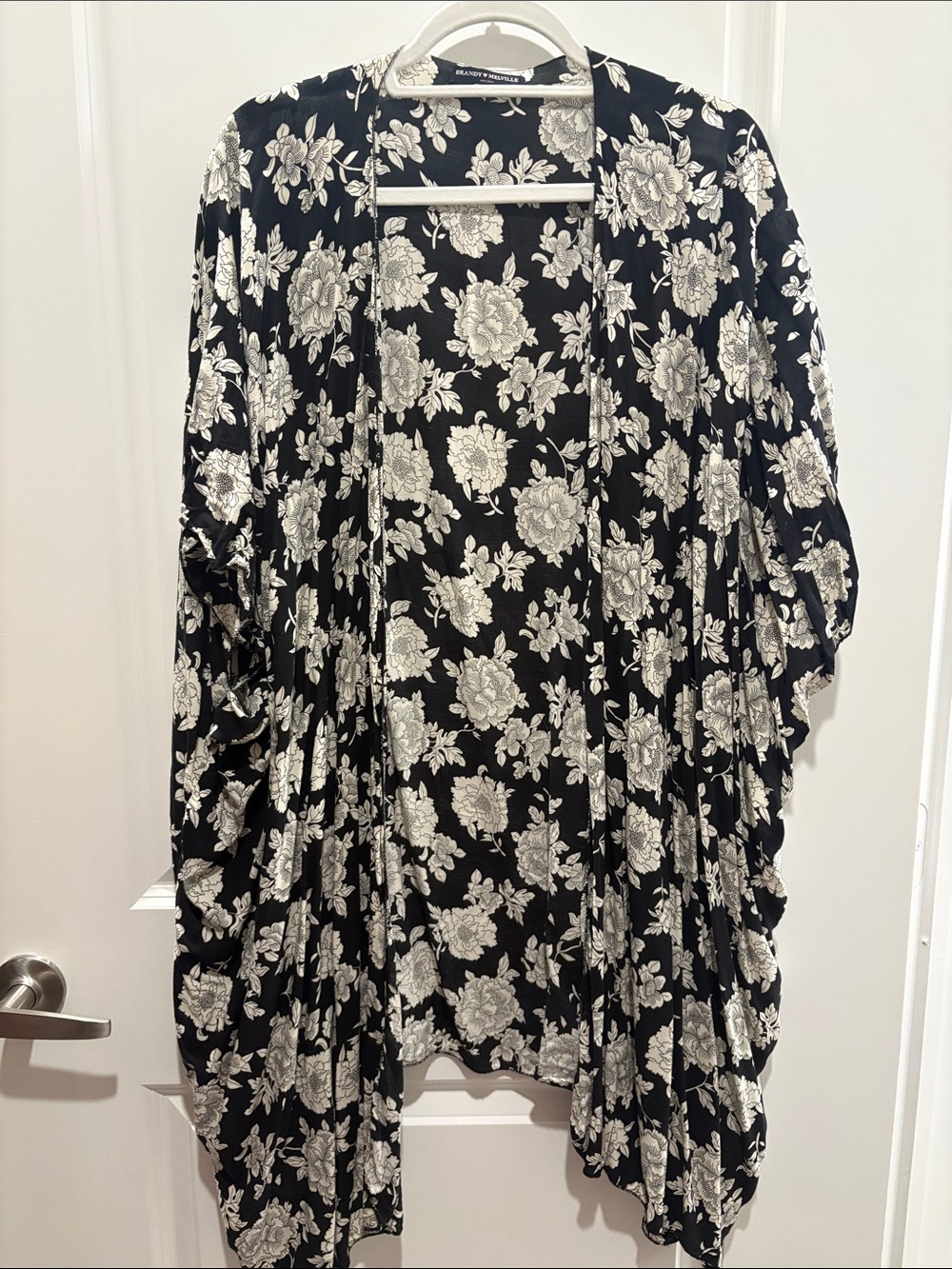 Brandy Melville Black and White Floral Open-Front Kimono